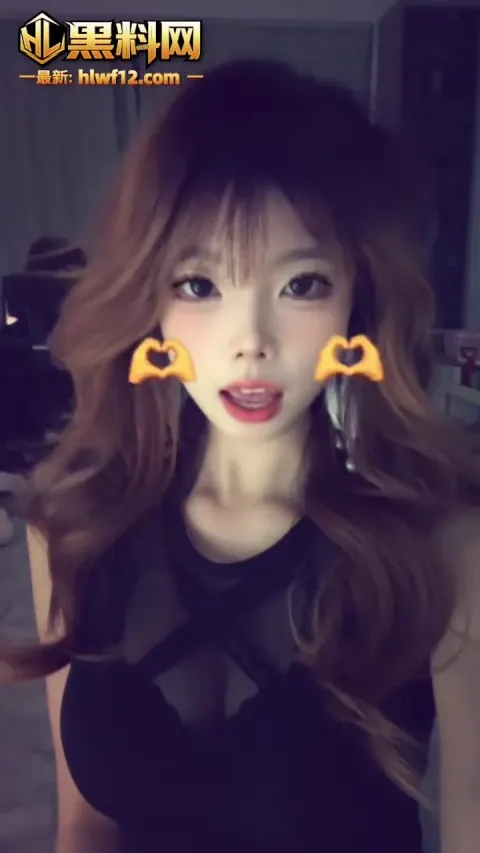 E sv trường Cao Đẳng Cảnh Sát Ninh Hạ TQ lộ những clip móc lồn trên xe địt với daddy