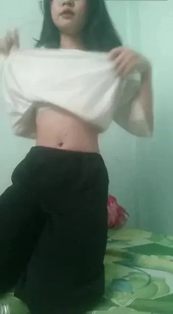 Khánh Phương Bướm Múp Không Lông Thủ Dâm Móc Lồn Sướng Rên Rỉ Cực Đã