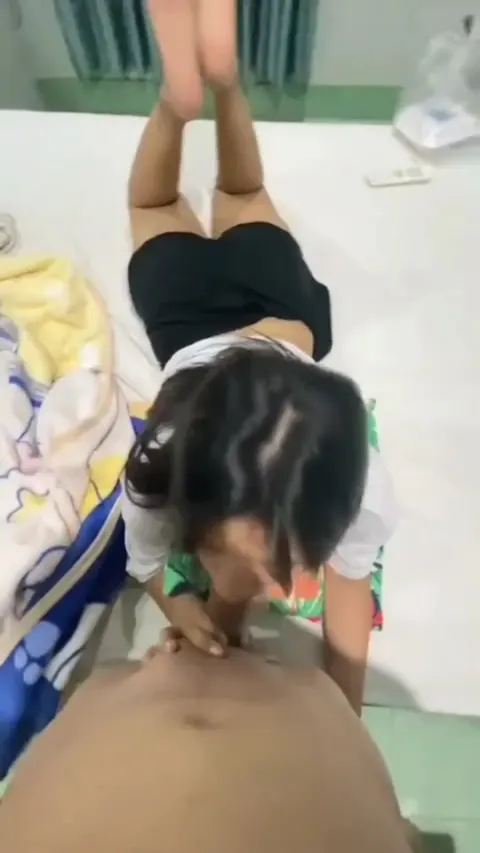 tròn 18 tuổi là anh đưa đi nhà nghỉ đụ như gà liền